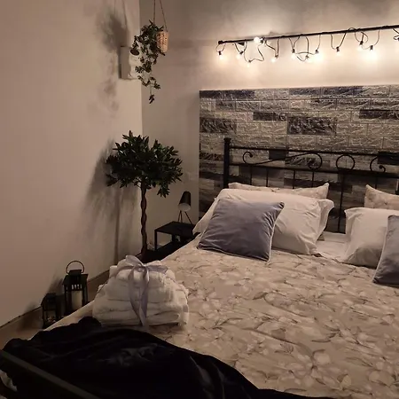 Ormea House Apartmán *